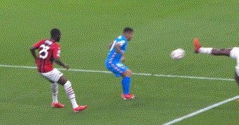 1632861799709085769.gif 916.gif