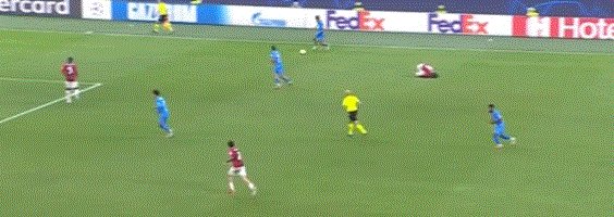 1632862506882022504.gif 932.gif